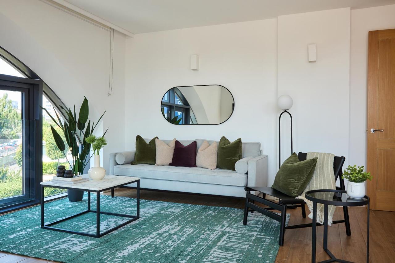 Kew Bridge By Viridian Apartments Exteriör bild
