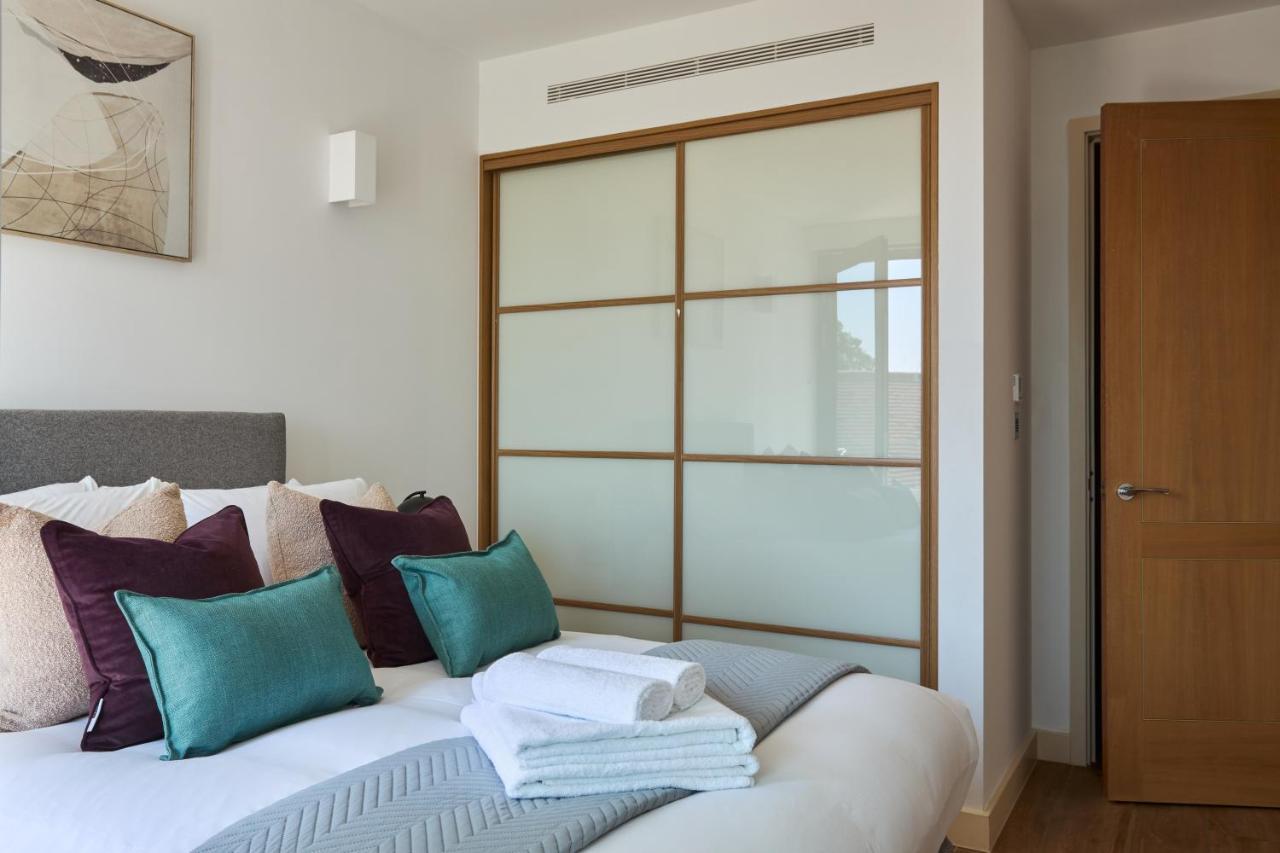 Kew Bridge By Viridian Apartments Exteriör bild