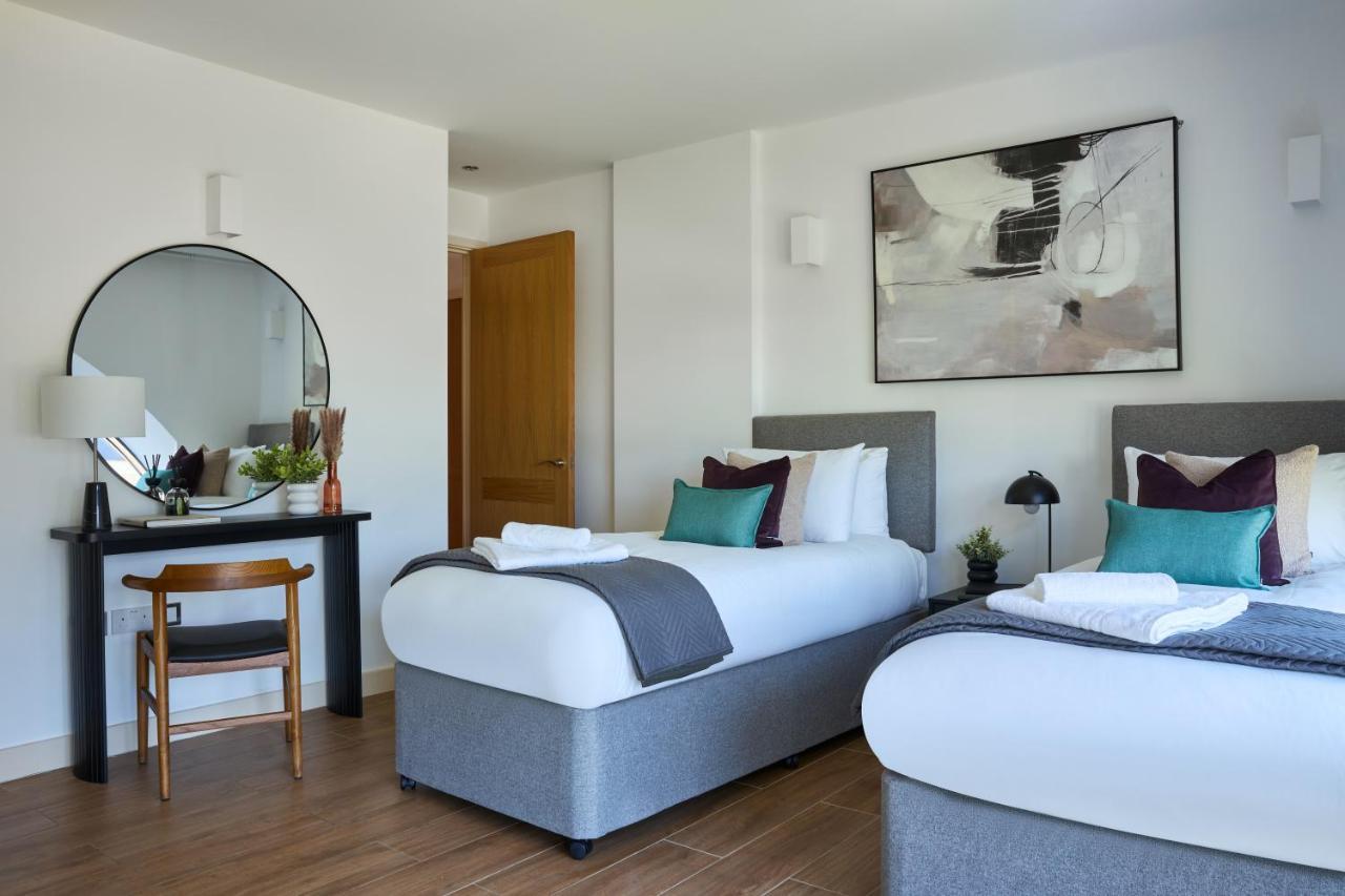 Kew Bridge By Viridian Apartments Exteriör bild