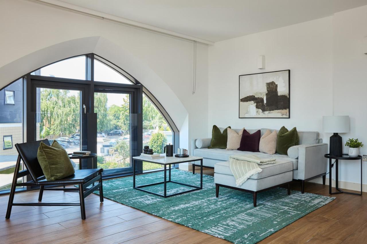 Kew Bridge By Viridian Apartments Exteriör bild