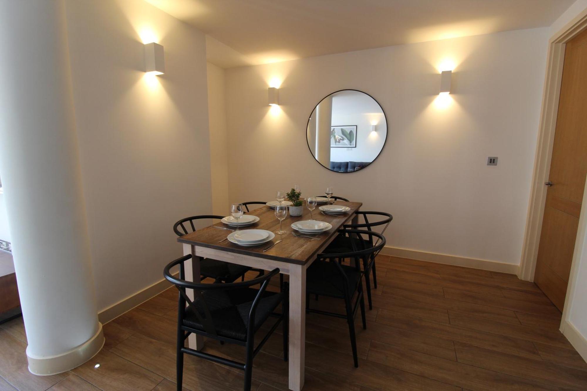Kew Bridge By Viridian Apartments Exteriör bild