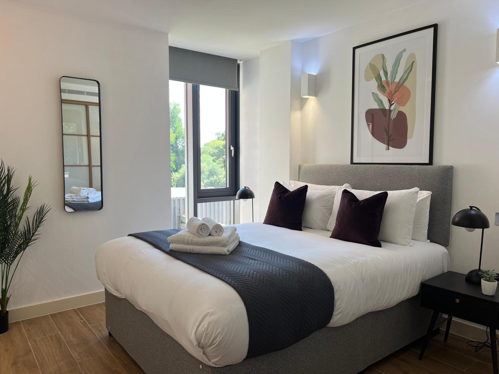 Kew Bridge By Viridian Apartments Exteriör bild