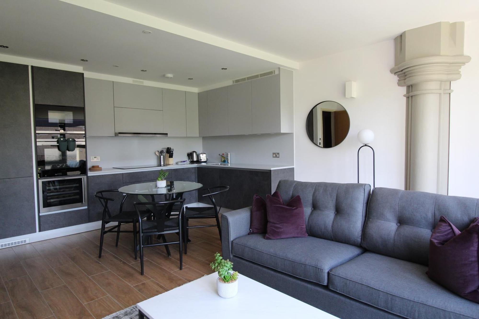 Kew Bridge By Viridian Apartments Exteriör bild