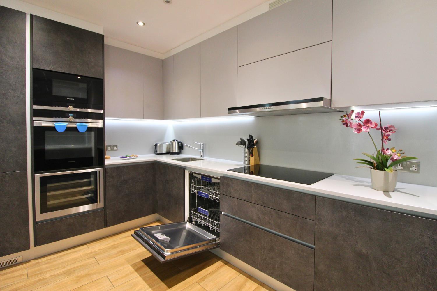 Kew Bridge By Viridian Apartments Exteriör bild