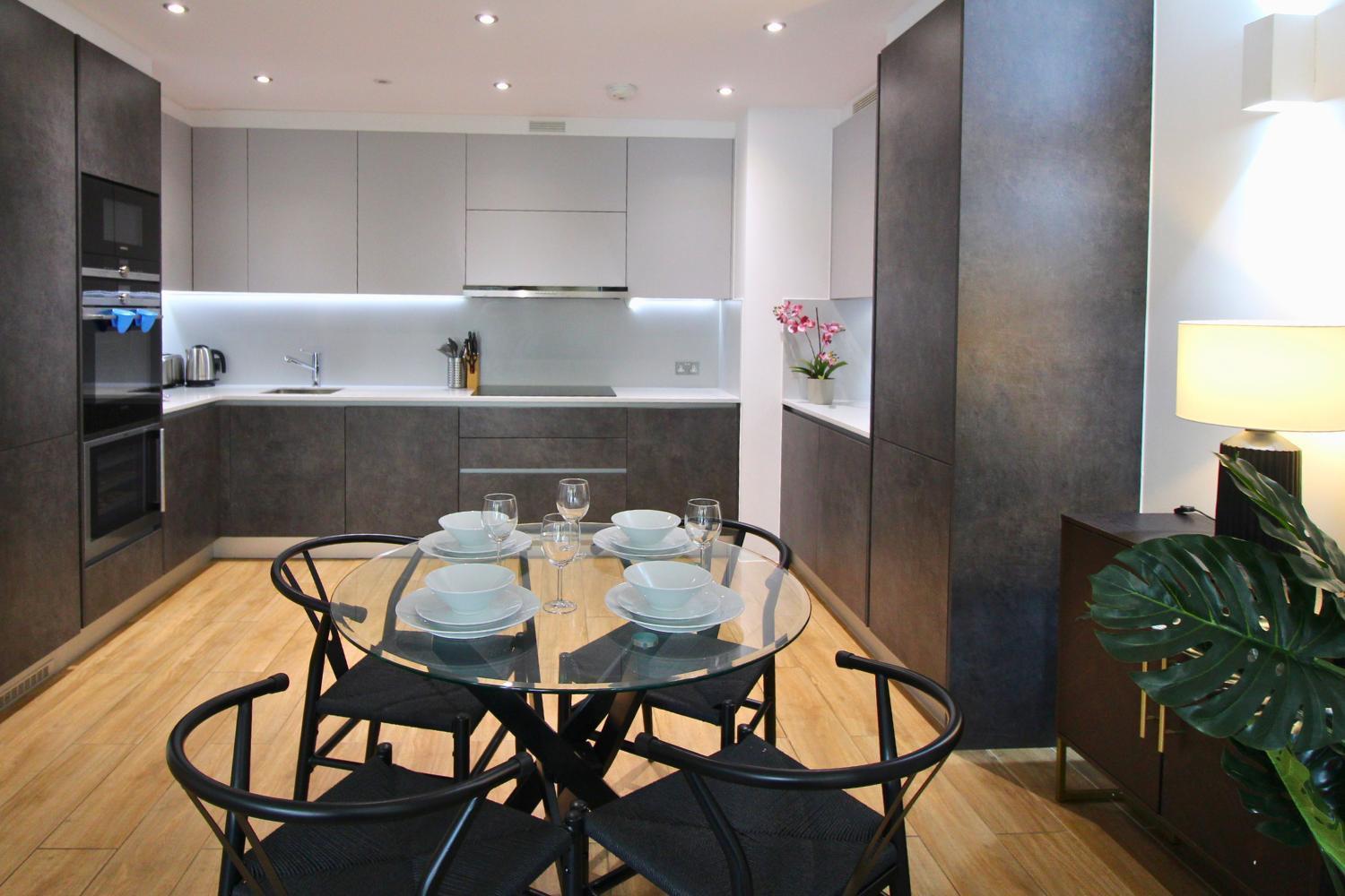 Kew Bridge By Viridian Apartments Exteriör bild