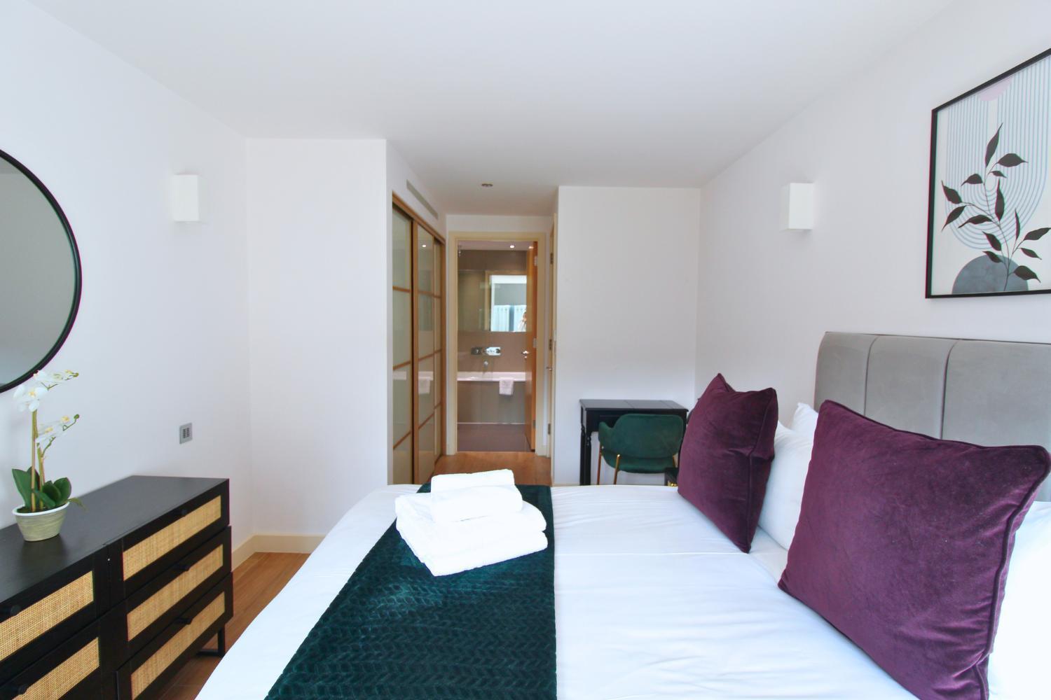 Kew Bridge By Viridian Apartments Exteriör bild